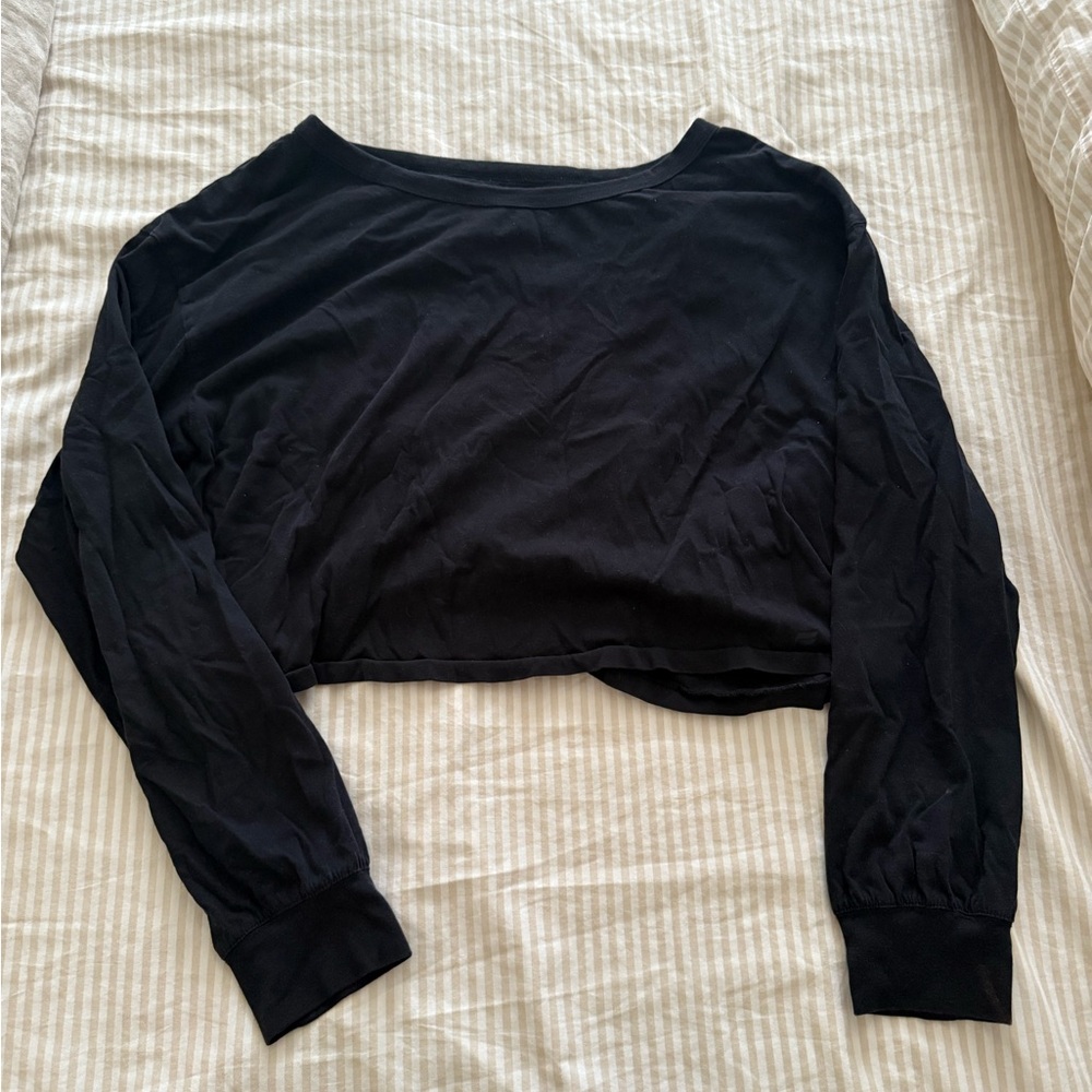 Fabletics Black Cropped Shirt